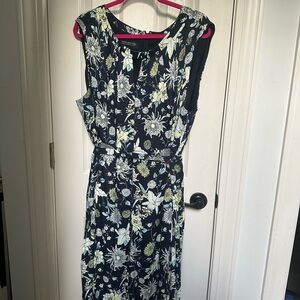 Jones New York Black and White Sleeveless Midi Sundress